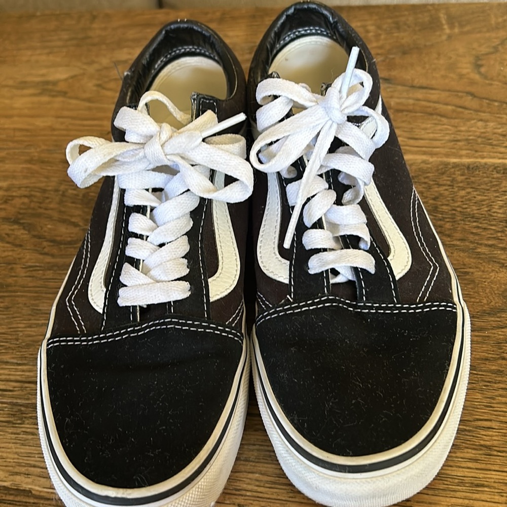 Vans Unisex Tennis Shoes - Picture 2 of 6